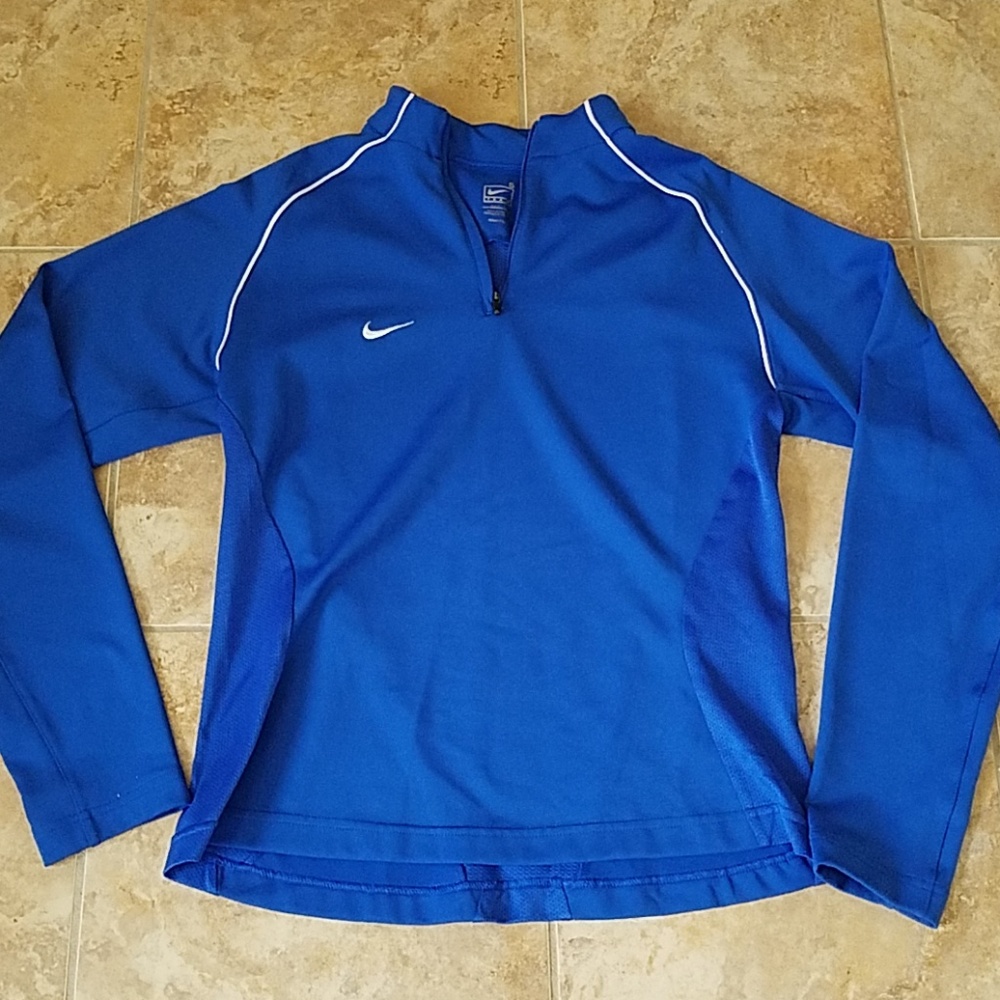 Nike quarter zip pullover